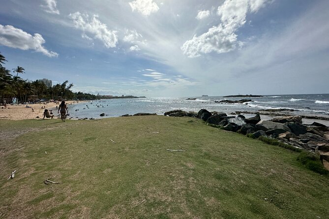 Beginner Sunset Salsa Class in San Juan - Instructor and Experience