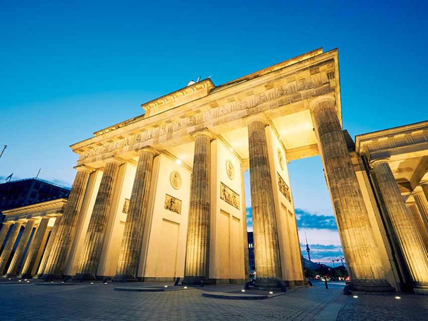 Berlin Brandenburg Gate Audio Rally by P.I. Sir Peter Morgan - Booking and Pricing