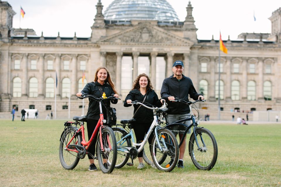 Berlin: Urban Exploration With Daily Bike Rentals - Bike Details