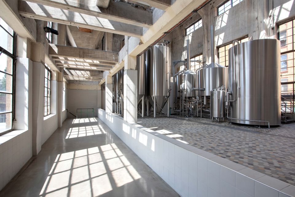 Berlin: Vagabund Brauerei Beer Tasting & Guided Brewery Tour - Brewery Tour Highlights