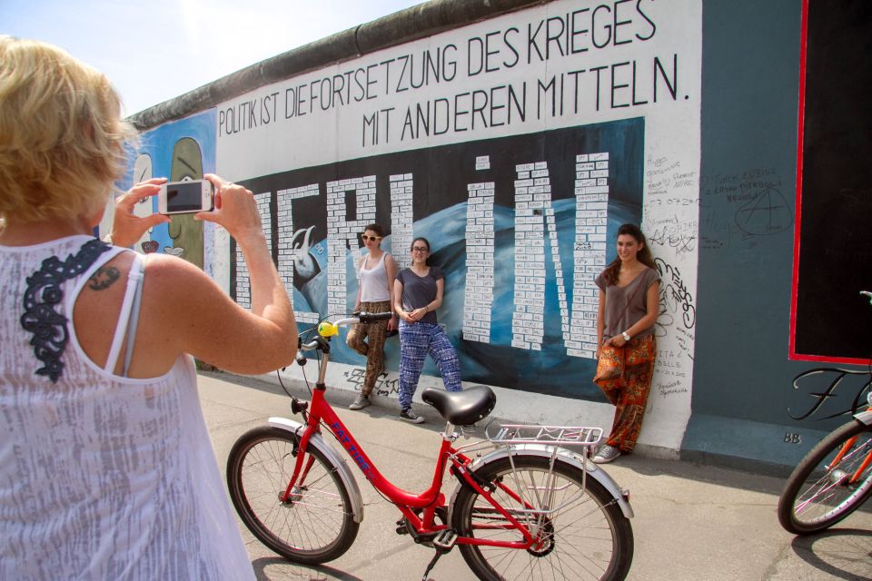 Berlin Wall Bike Tour - Exploring the Cold War Sites