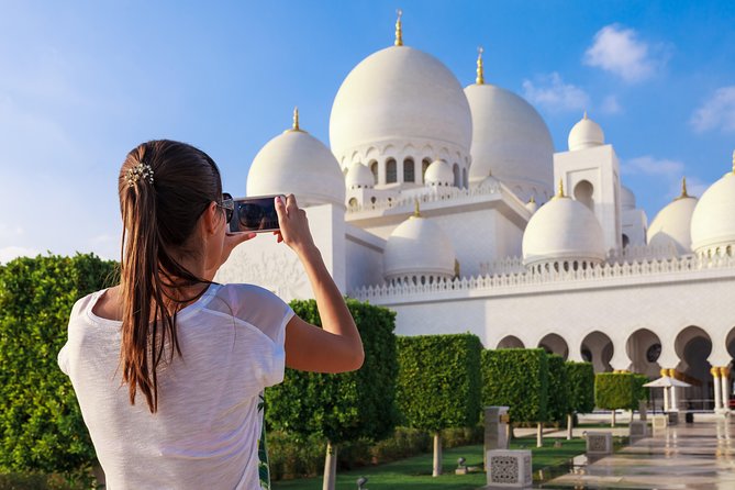 Big Bus Dubai and Abu Dhabi Twin City Ticket: Hop-On Hop-Off Tours - Highlights of the Abu Dhabi Tour