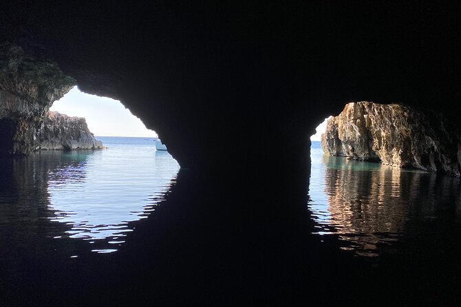 Blue Cave and Town Hvar With 5 Island Boat Tour - Meeting Point and Pickup