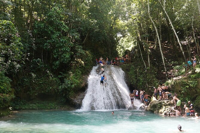 Blue Hole Ocho Rios - Pickup and Transportation