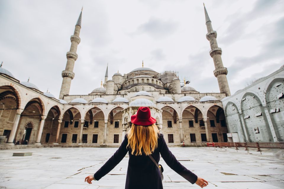 Blue Mosque: Art and Symbolism Guided Group Walking Tour - Itinerary