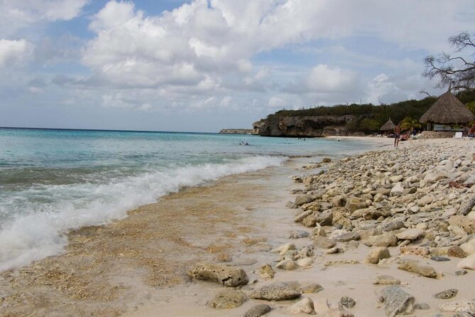 Blue Room and Beach Tour Curacao by Speedboat - Pickup and Meeting Point