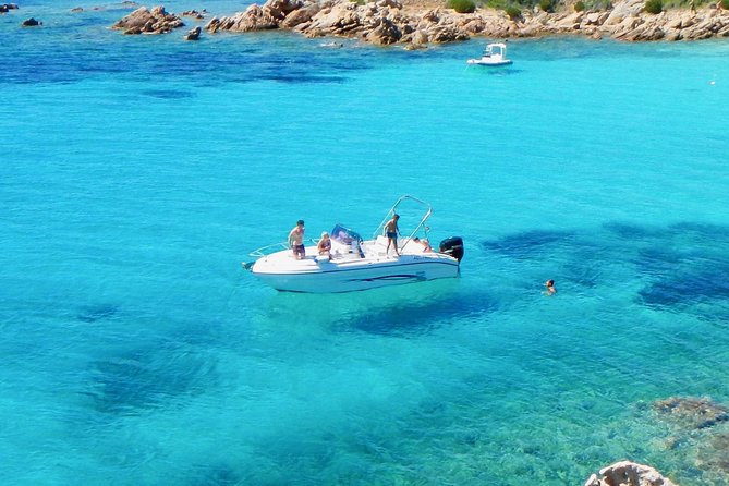 Boat and Snorkeling Private Tour Max 6 People - Meeting and Pickup