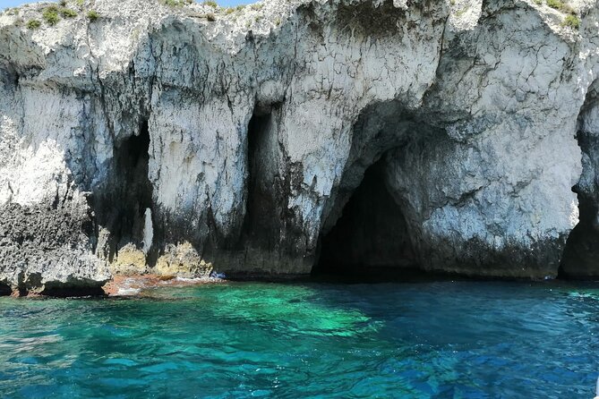 Boat Excursion on the Island of Ortigia With Snorkeling to the Sea Caves - Included in the Experience