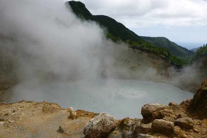 Boiling Lake, Unesco World Heritage - Location and Accessibility