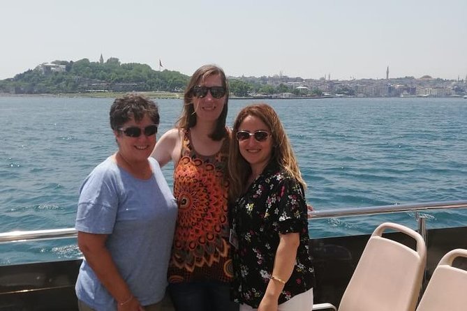 Bosphorus Cruise With Dolmabahce Palace and Istiklal Street Tour - Bustling Spice Market Exploration