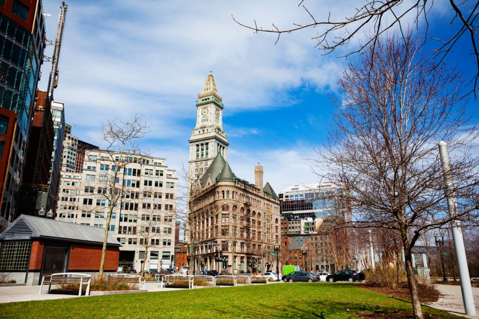 Boston History and Highlights: A Self-Guided Audio Tour - Unveiling the Old North Church