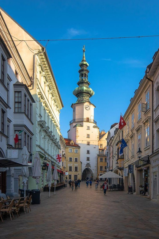 Bratislava Old Town In App Audio Tour (ENG) - Tour Features and Accessibility