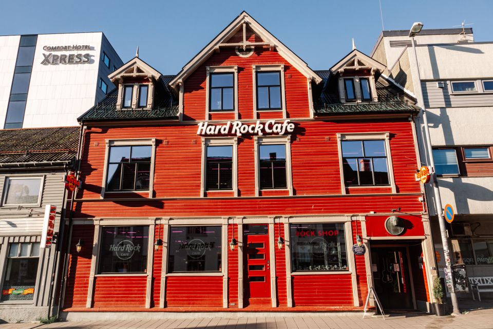 Brews and Views: City Walk in Tromsø With Beer Tasting - Discovering Local Culture and History