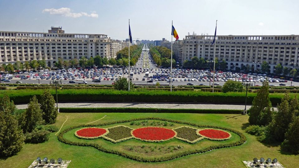 Bucharest: Communist Tour Including Ceausescu Residence - Tour Highlights