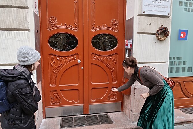 Budapest Art Nouveau Walking Tour: Decadence & Design - Meeting and Pickup