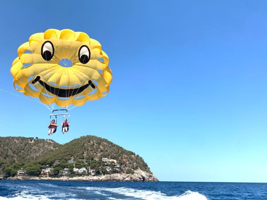 Cala Bona: Parasailing Experience - Booking and Availability