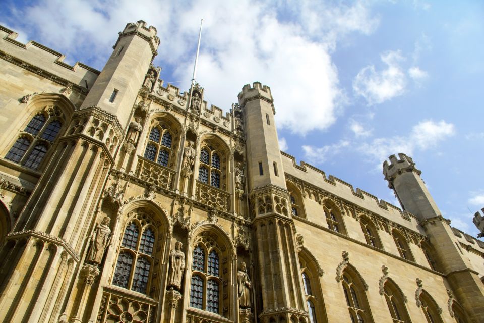 Cambridge: Guided Punting Tour - Key Sites Explored