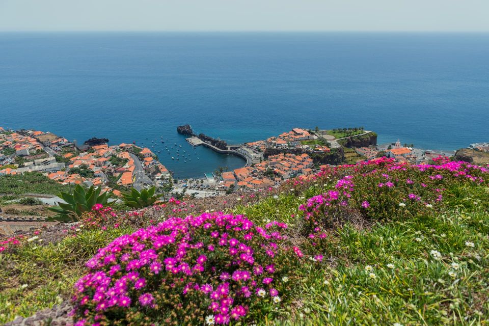 Camera De Lobos: Private Fishing Village Tour by Tuk-Tuk - Discovering the Charming Fishing Village