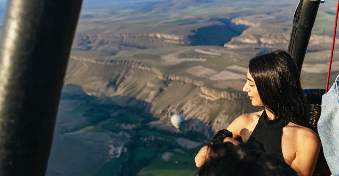 Cappadocia: Hot Air Balloon Flight and Private Red Tour - Hot Air Balloon Flight