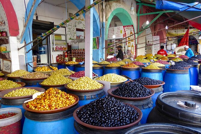 Casablanca Guided Private Tour Including Mosque Entrance - Transportation and Amenities