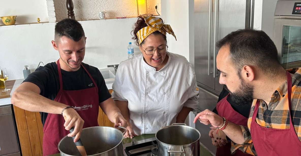 Catalunya: Market Tour, Vermouth and Paella Cooking Demonstration - Wandering Plaça De Cuba Market