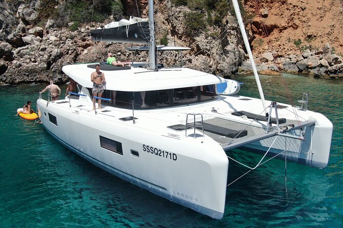 Catamaran in Alghero, Daily Boat Trip - Meeting Point and Pickup Details