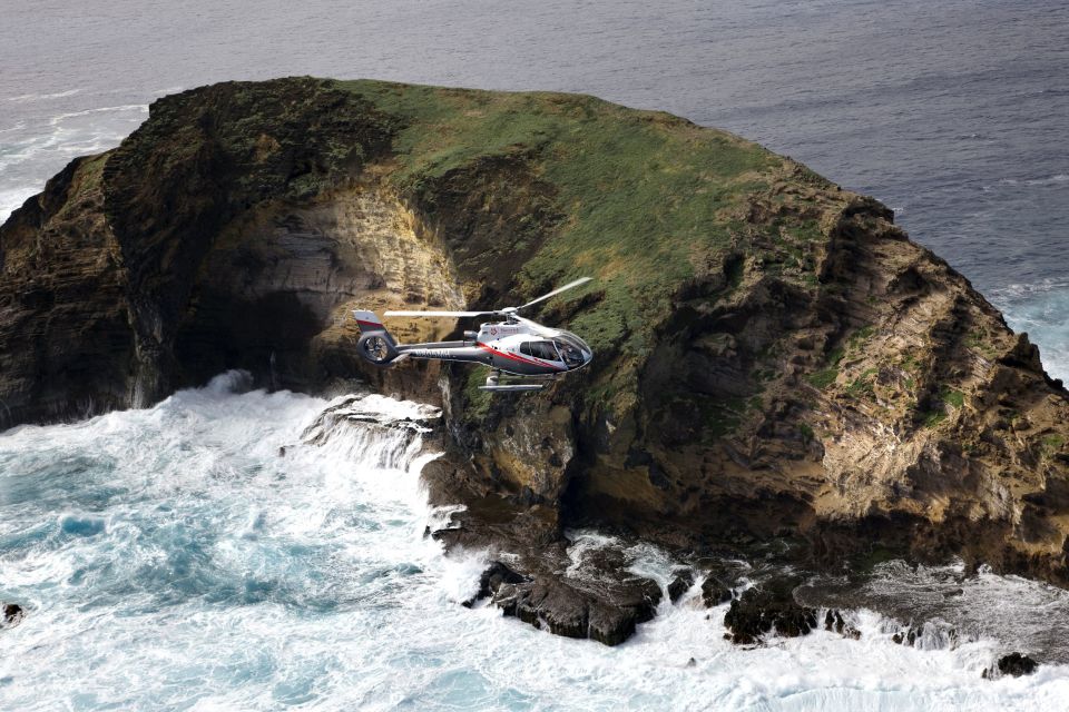 Central Maui: Two-Island Scenic Helicopter Flight to Molokai - Flight Inclusions