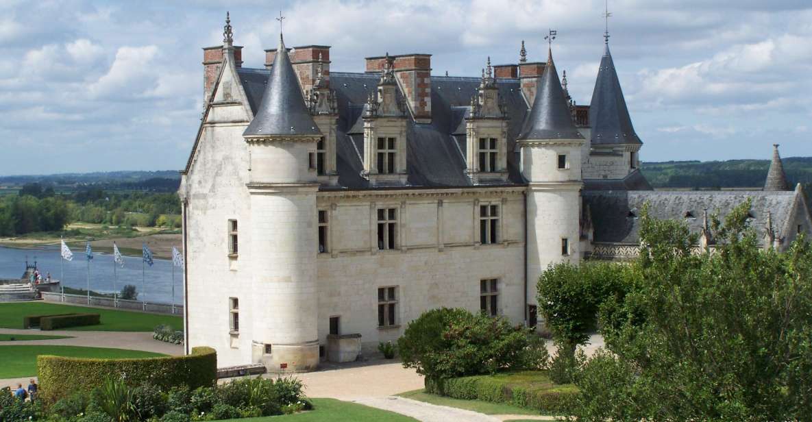 Chambord, Chenonceau and Amboise Private Tour From Paris - Palais Garnier Starting Location