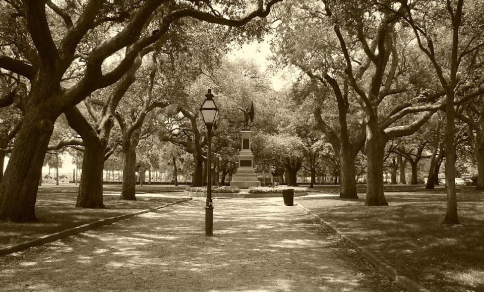 Charleston: Walking Ghost Tour of the Historic District - Pricing and Booking