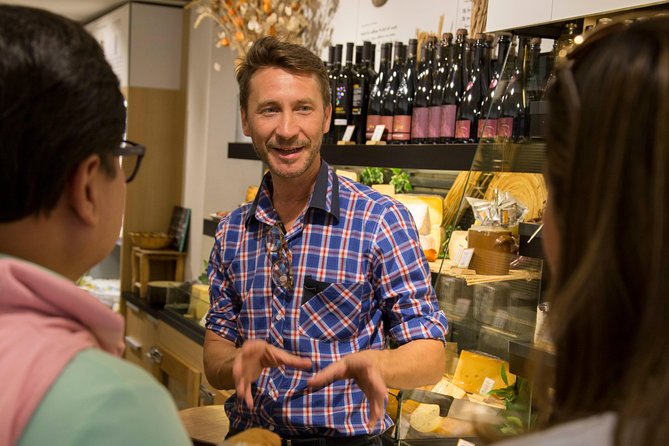 Cheese and Wine Tasting in the Latin Quarter With Chef Alex - Tour Rue Mouffetard Market