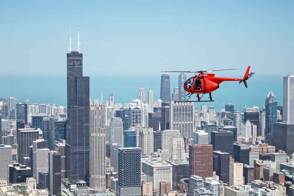 Chicago: 45-Minute Private Helicopter Flight for 1-3 People - Fly Over Lake Michigan