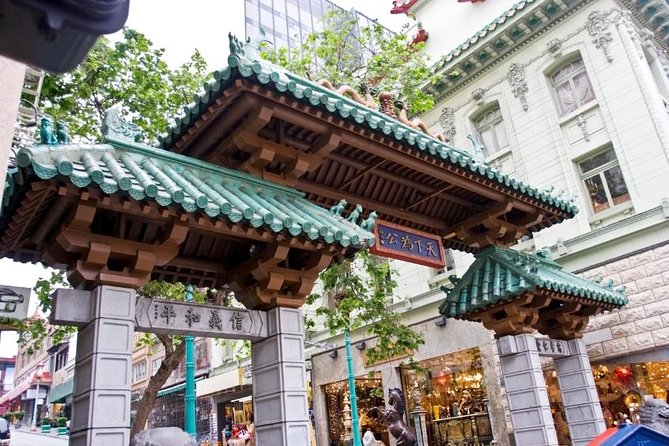 Chinatown and North Beach Walking Tour - Location and Accessibility