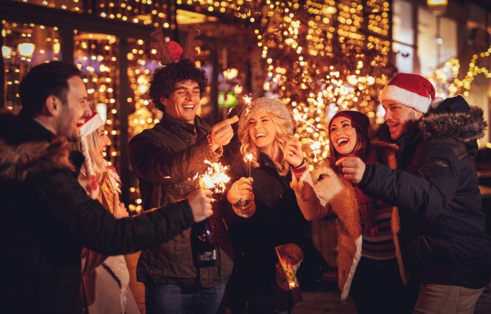 Christmas in the City: A Minneapolis Walking Tour - Highlights of the Tour