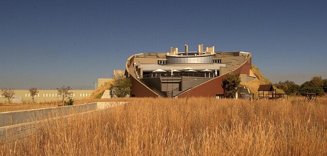 Cradle of Humankind, Caves or Maropeng, Rhino and Lion Park - Maropeng Entrance