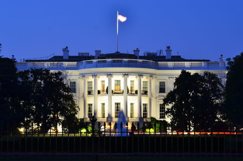 DC: Big Bus Monuments and Memorials Sunset Tour - Tour Experience and Highlights