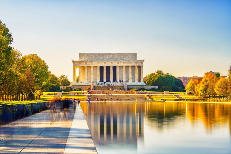 DC Monuments: Rethinking History Walking Tour - Itinerary and Key Stops