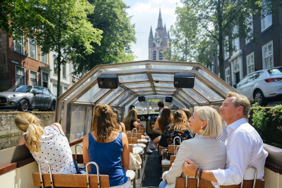 Delft: Canal Cruise With Guided Commentary - Experience and Highlights