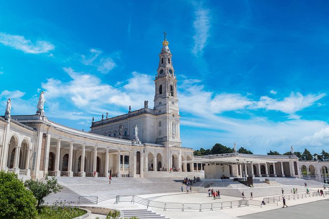 Discover Fátima: Private Pilgrimage Tour From Lisbon - Uncovering the Marian Apparitions