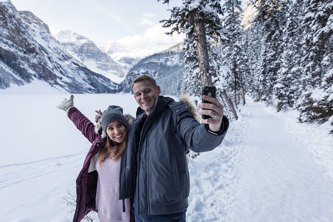 Discover Lake Louise In Winter - Hassle-Free Transfer Service