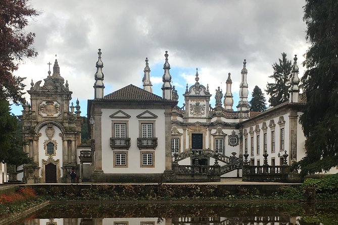 Douro Valley Small Group Tour, Mateus Palace, Lunch and Wine Tastings - Highlights of the Itinerary