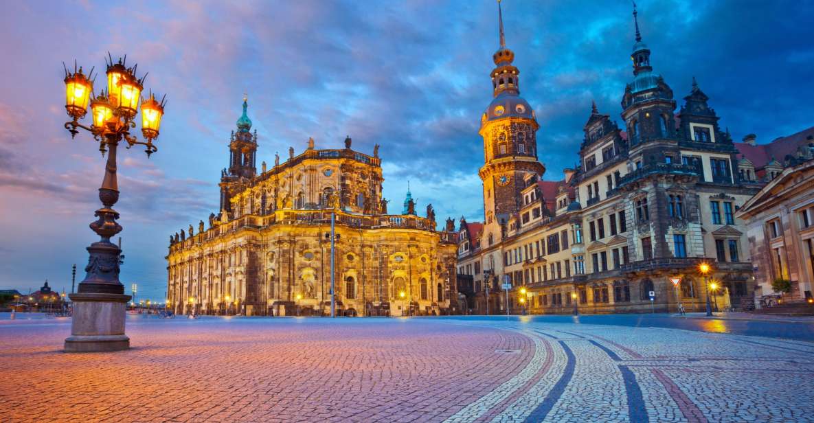 Dresden: Old Town Highlights Scavenger Hunt and Walking Tour - Experience and Itinerary