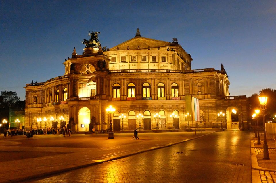 Dresden: Shared Small Group Walking Tour in English - Guided Walking Tour