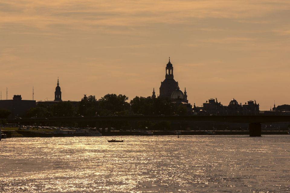 Dresden: Smile Tour With Prosecco - Tour Inclusions