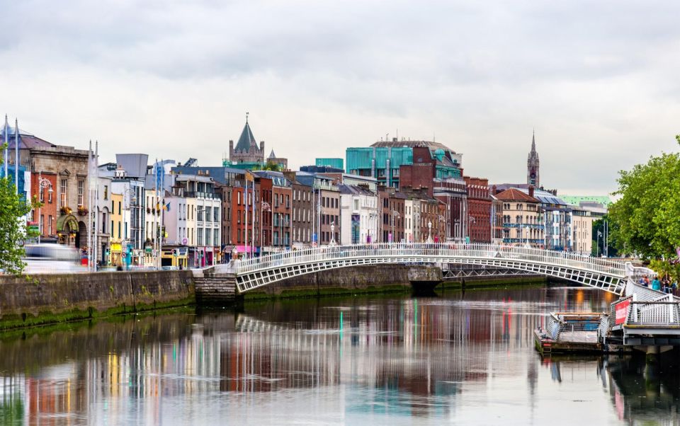 Dublin: Express Walk With a Local in 60 Minutes - Booking Information