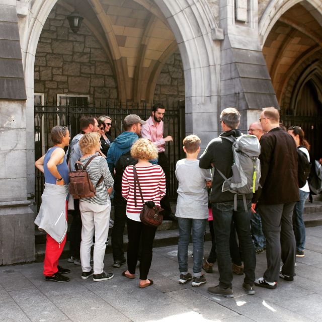 Dublin: Sightseeing Walking Tour in German - Highlights and Itinerary