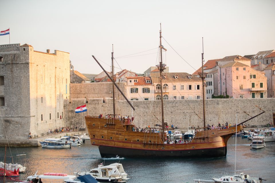 Dubrovnik: Sunset Cruise by Karaka With Sparkling Wine - Cruise Aboard Historical Vessel