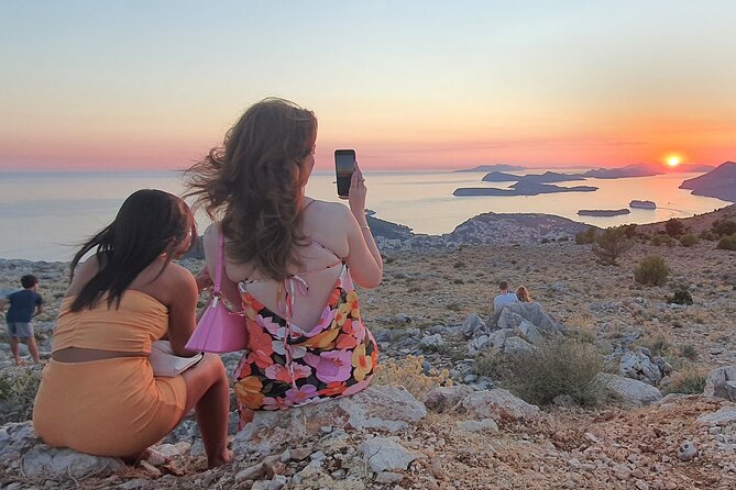 Dubrovnik Sunset Tour With Wine - Key Sights at Sunset