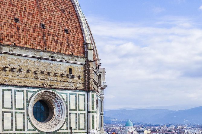 Duomo Guided Tour With Access to the Brunelleschis Dome - Renaissance History and Architecture