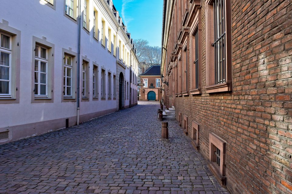 Düsseldorf Old Town - Private Guided Tour - Highlights of the Tour