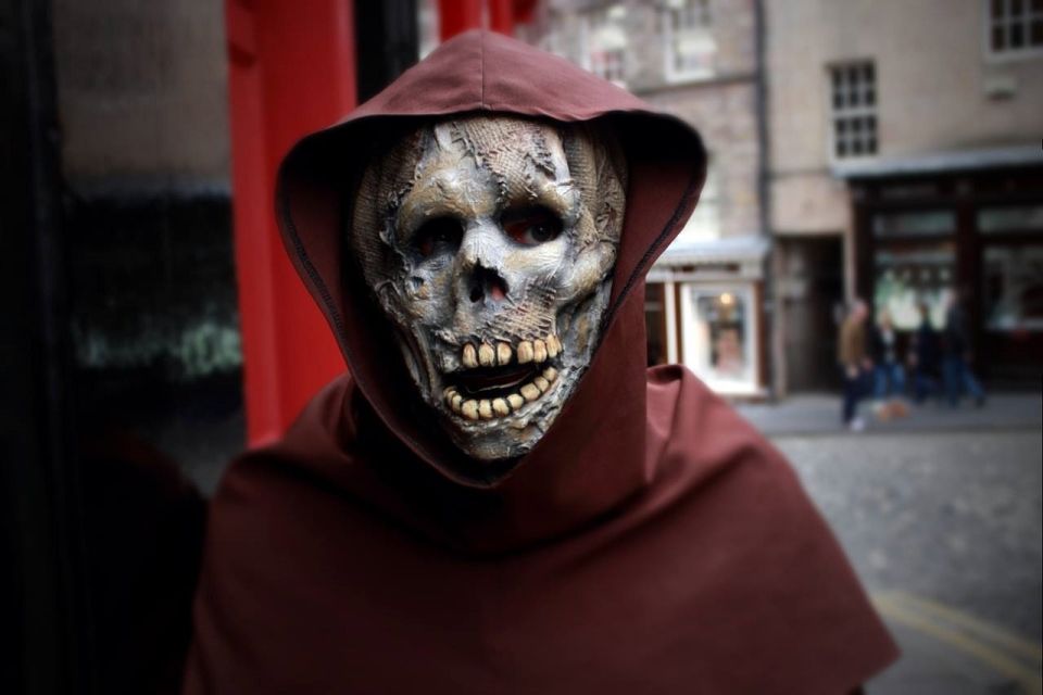 Edinburgh Ghosts & Gore Walking Tour - Included Highlights